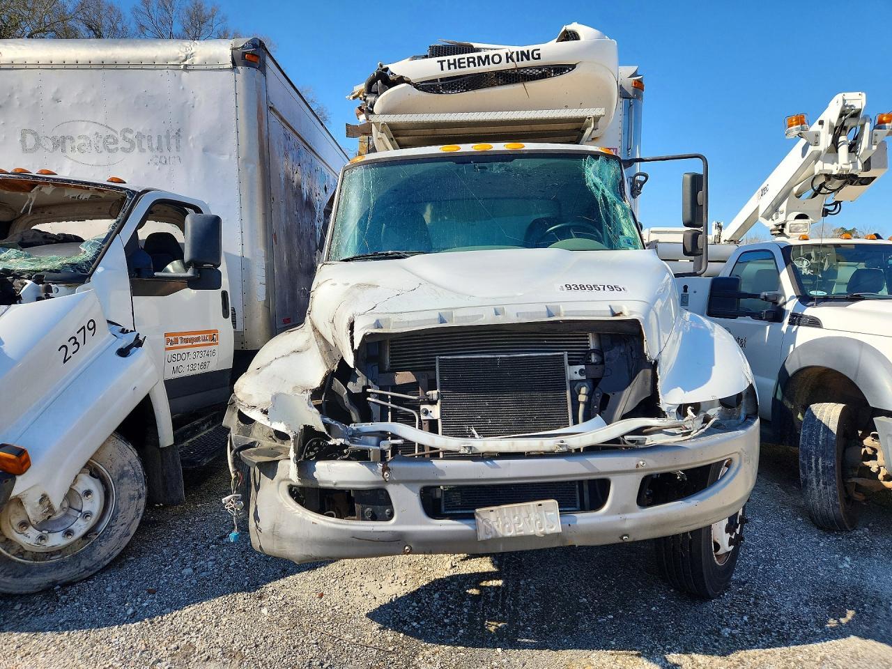 2018 International 4300 Refrigerated BOX Truck