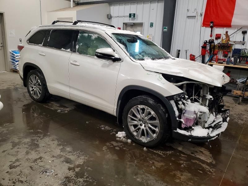 2016 Toyota Highlander xle