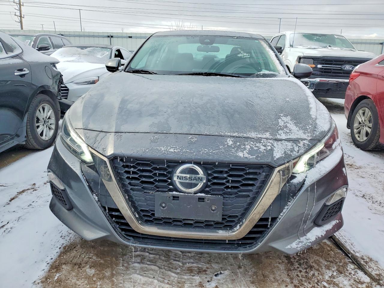2021 Nissan Altima sv