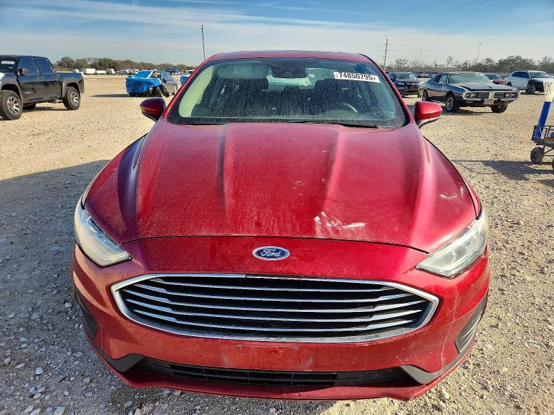 2020 Ford Fusion se