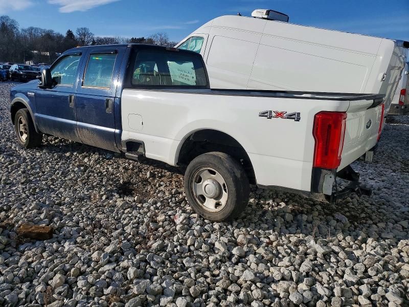 2005 Ford F350 SRW Super Duty