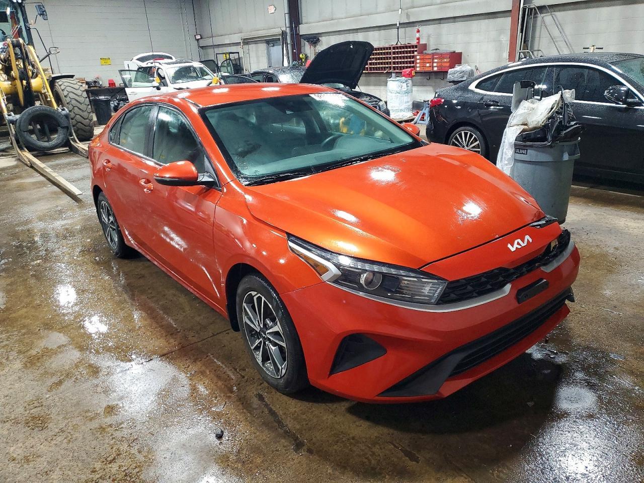 2023 KIA Forte lx