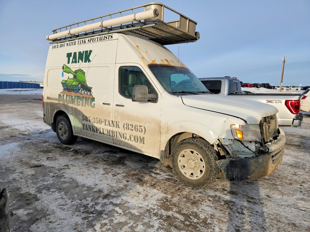 2012 Niss NV 2500