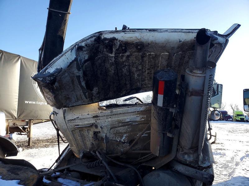 1993 Whitegmc 1994 Whitegmc WB Semi Truck