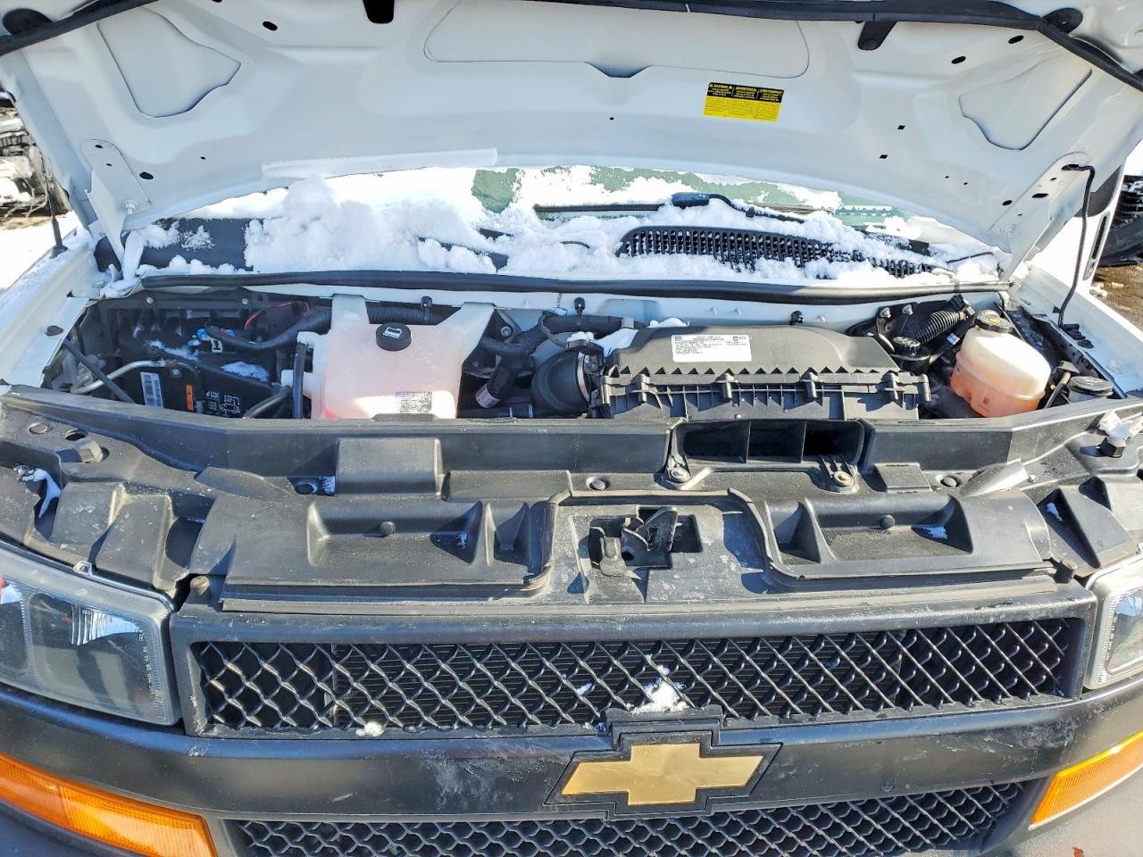 2020 Chevrolet Express G2500