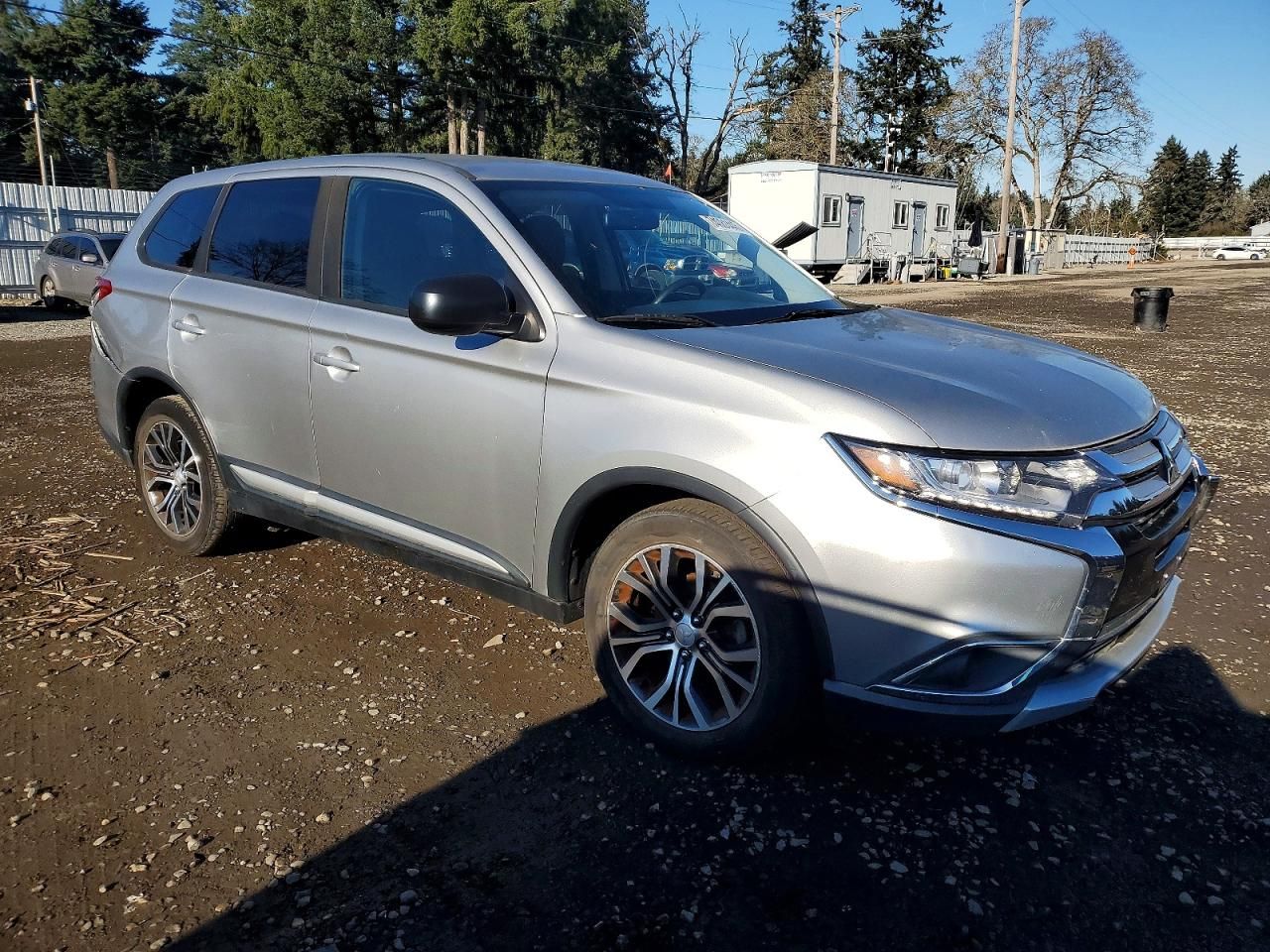 2018 Mitsubishi Outlander es
