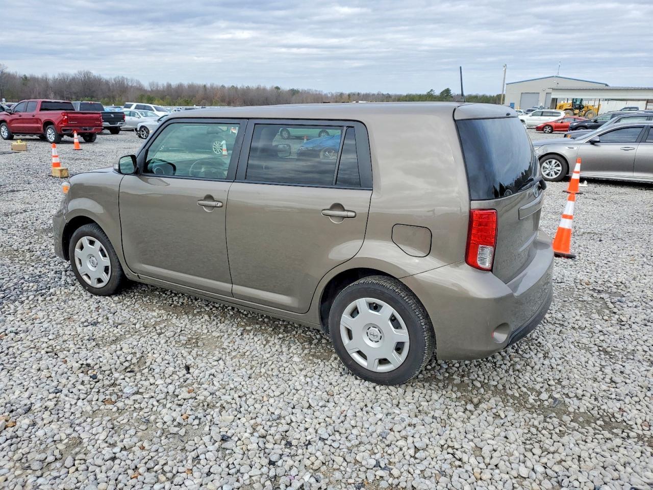 2015 Scion XB