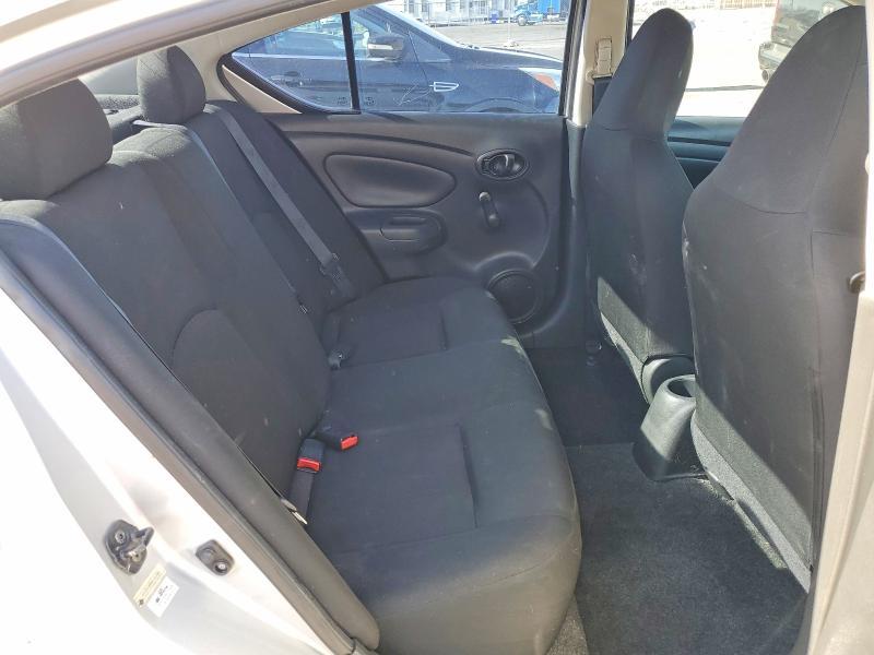 2016 Niss Versa 1.6 s Plus