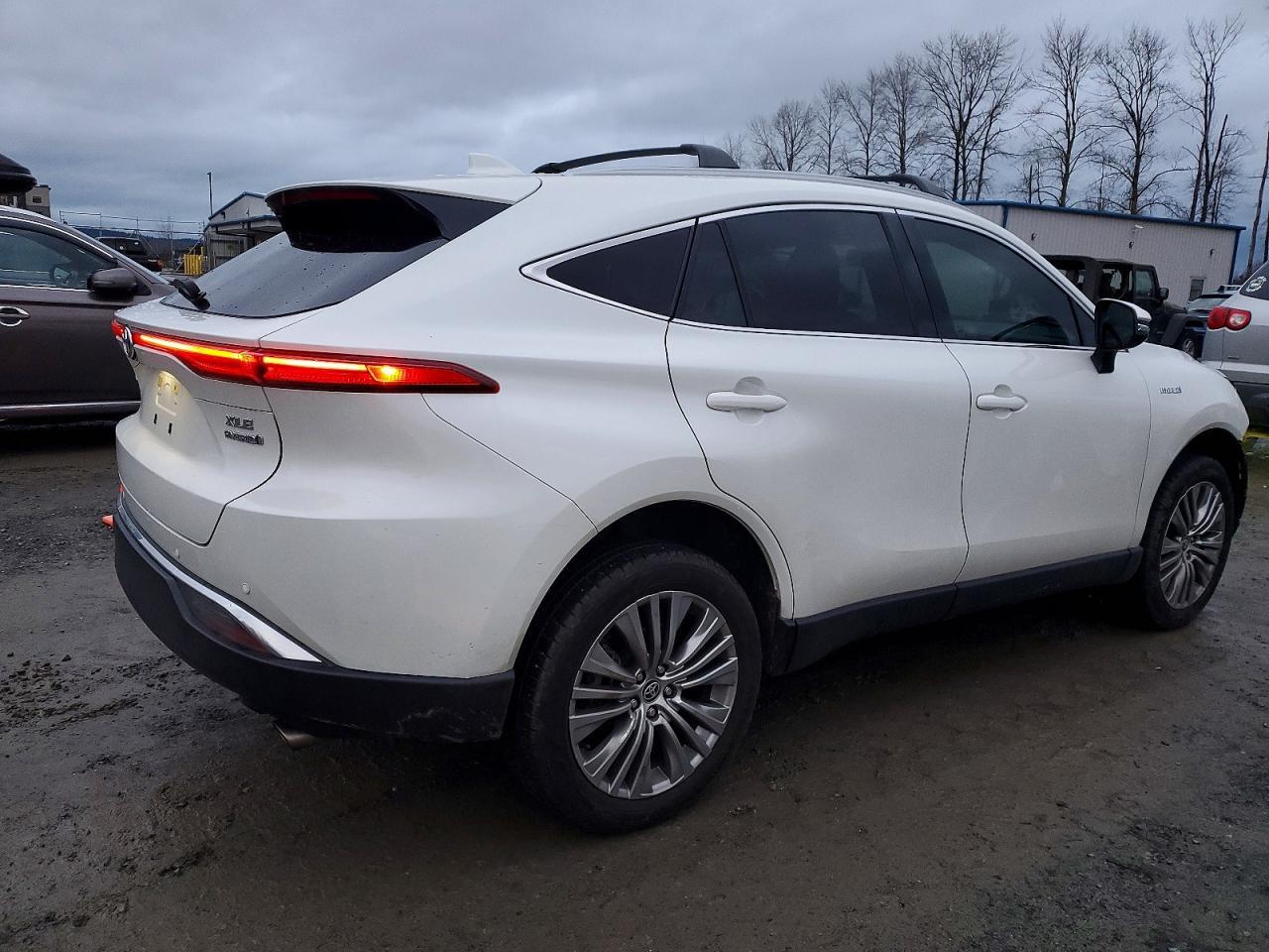 2021 Toyota Venza le