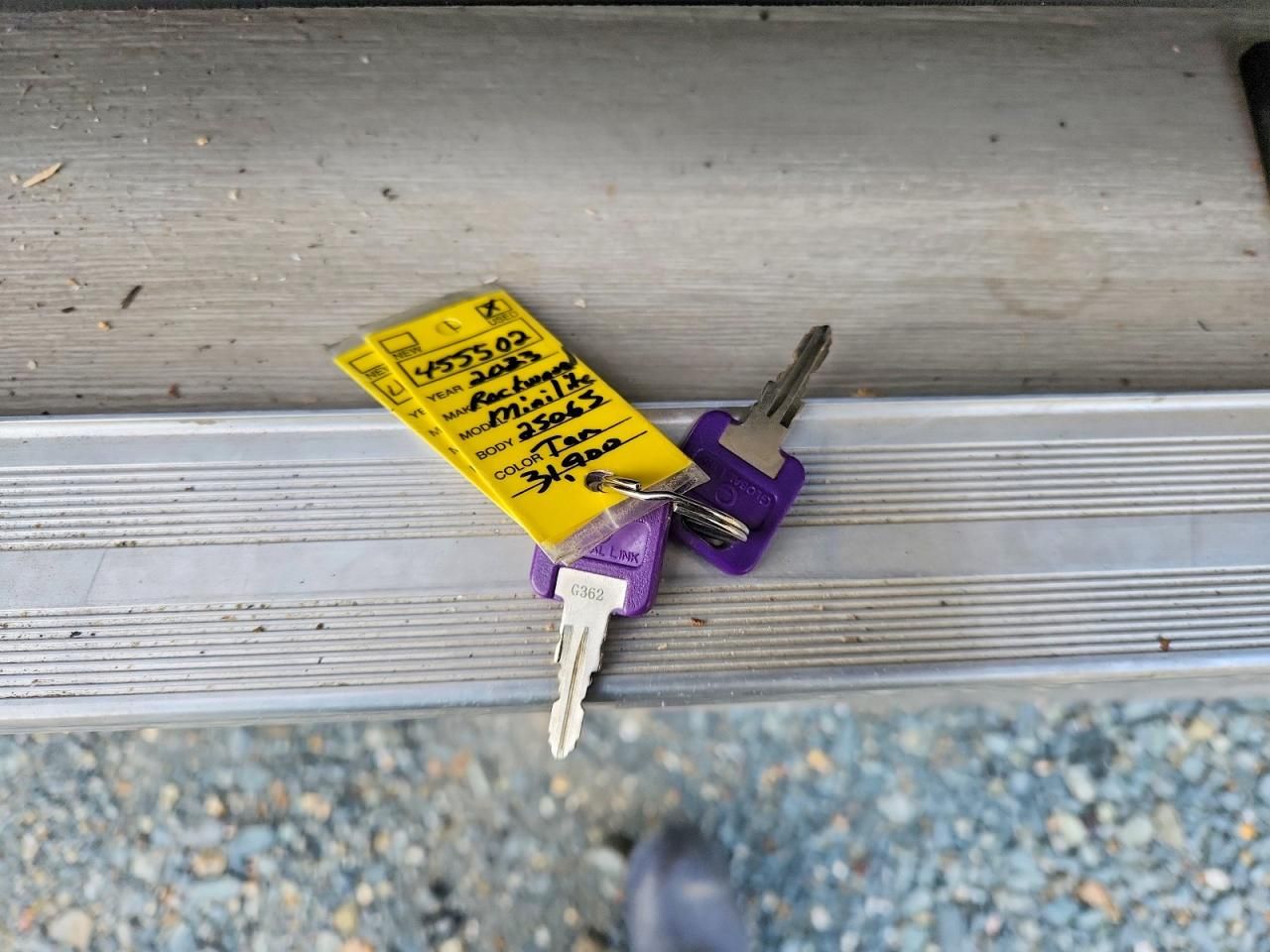 2023 Rckwd By F M-260 Ultr