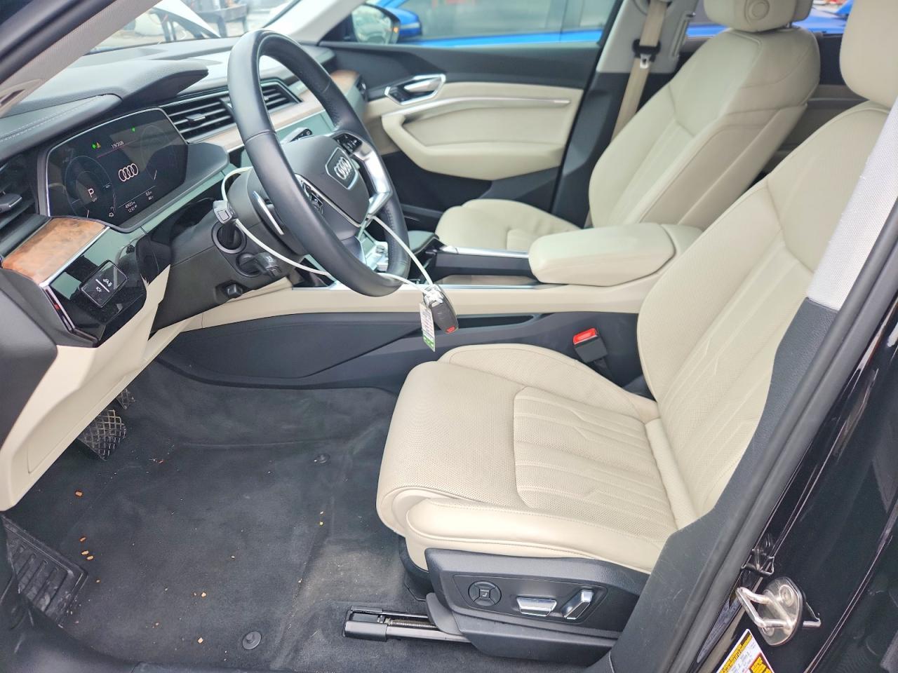 2019 Audi E-tron Prestige