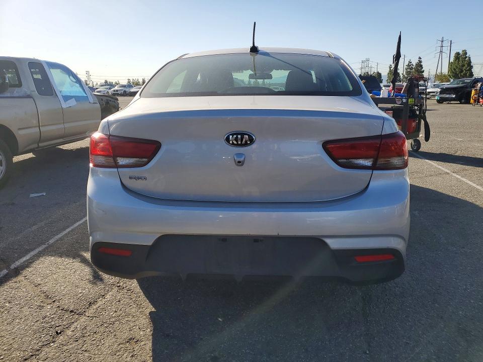 2019 KIA Rio s