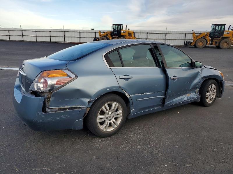 2011 Nissan Altima Base