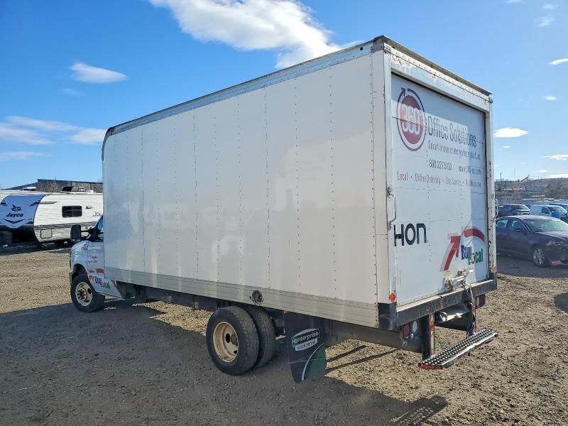 2017 Ford E350 box Truck