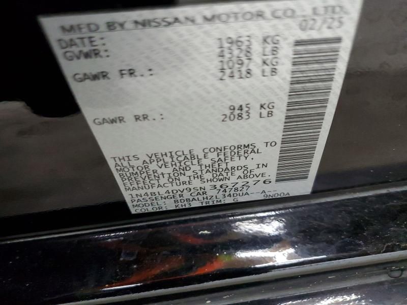 2025 Nissan Altima sv