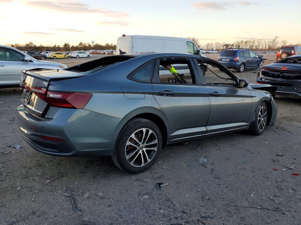2025 Volkswagen Jetta Sport