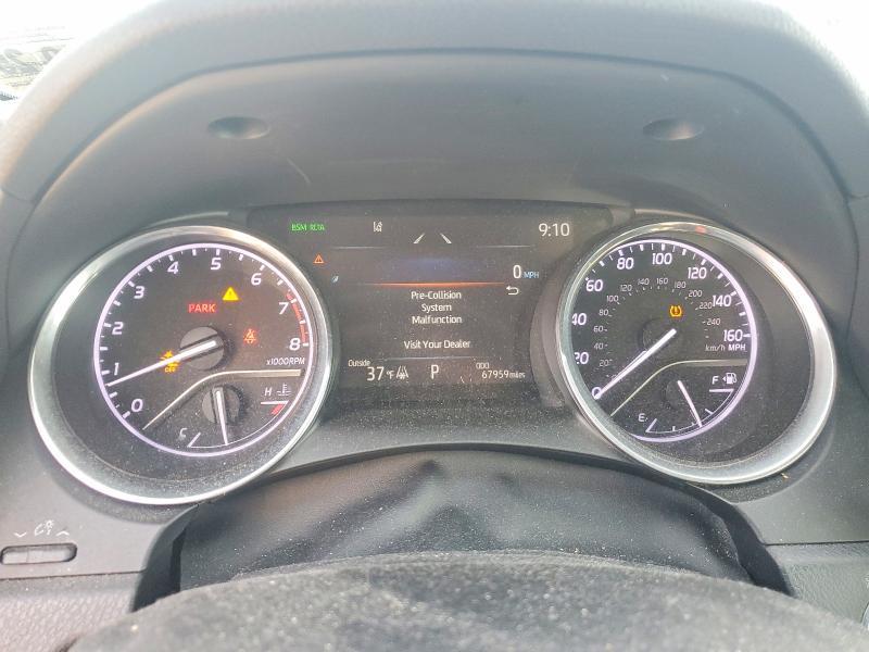 2020 Toyota Camry se