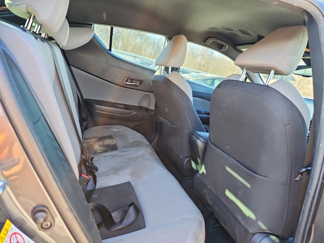 2019 Toyota C-hr xle