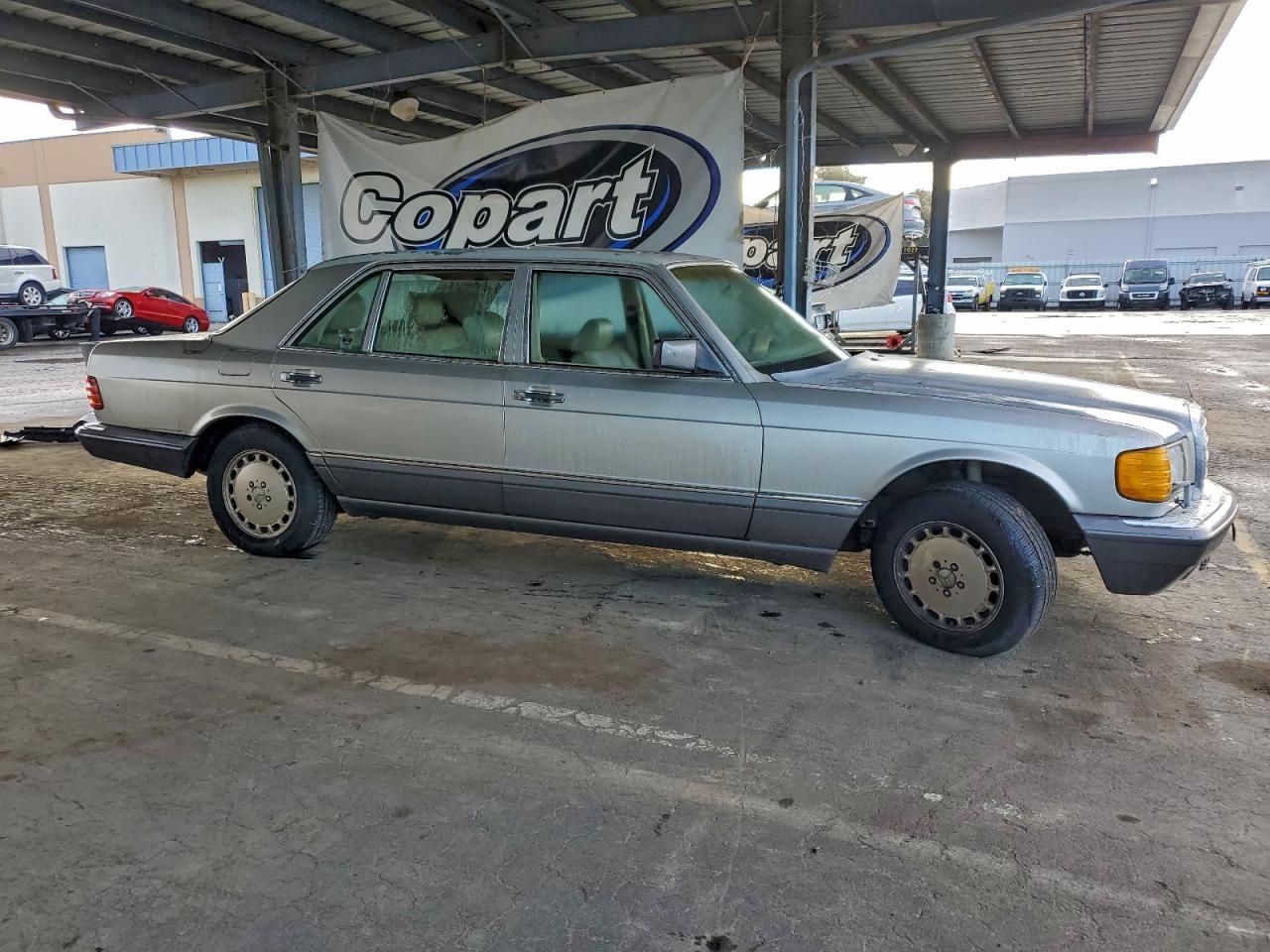 1990 Mercedes-Benz 420 sel