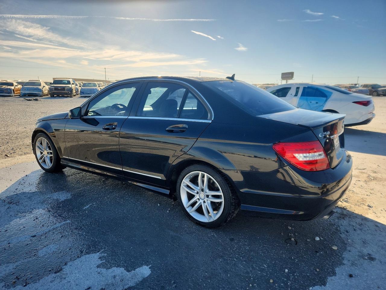 2014 Mercedes-Benz C 250