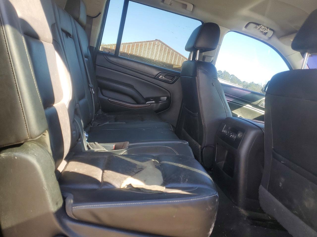 2017 GMC Yukon xl K1500 slt