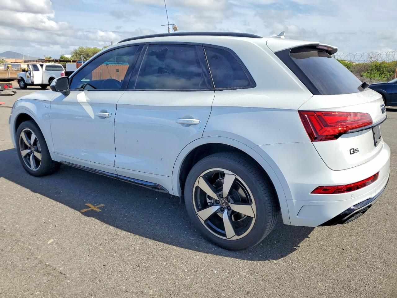 2022 Audi Q5 Premium Plus 45