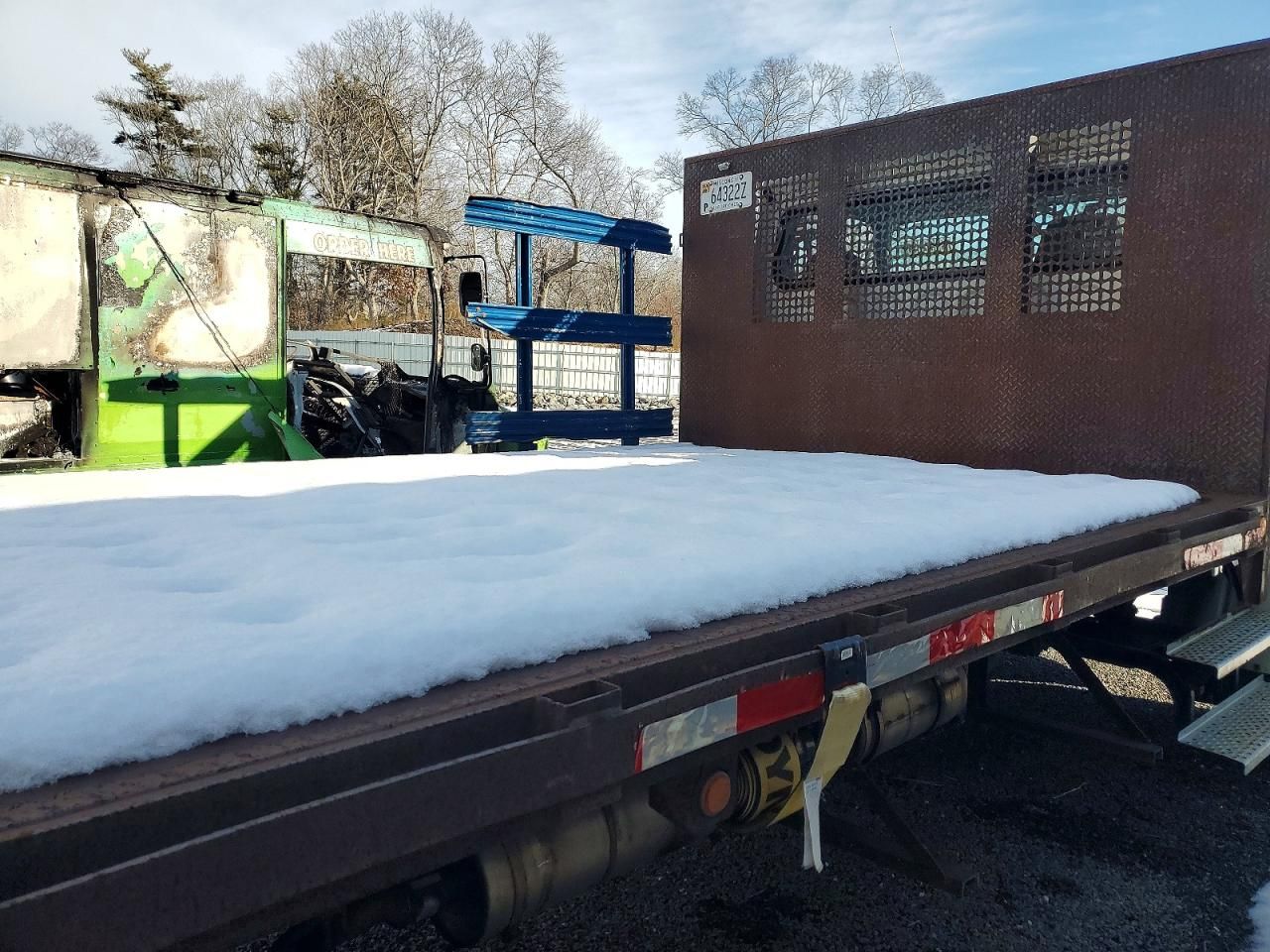 2013 Freightliner Business Class M2 Flatbed Truck