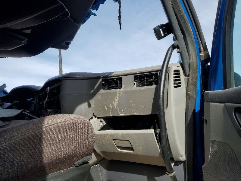 2016 Peterbilt 579 Semi Truck