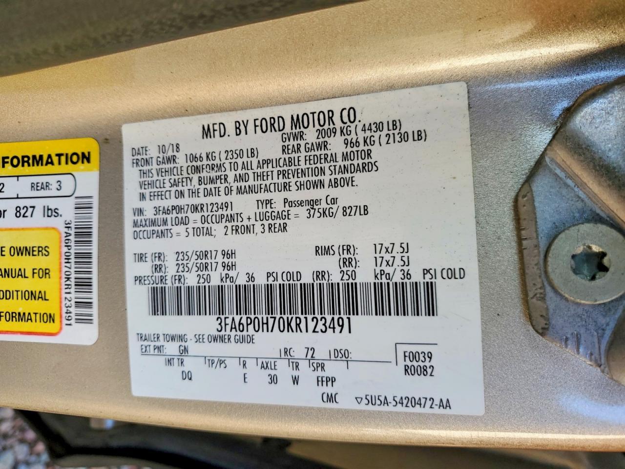 2019 Ford Fusion se