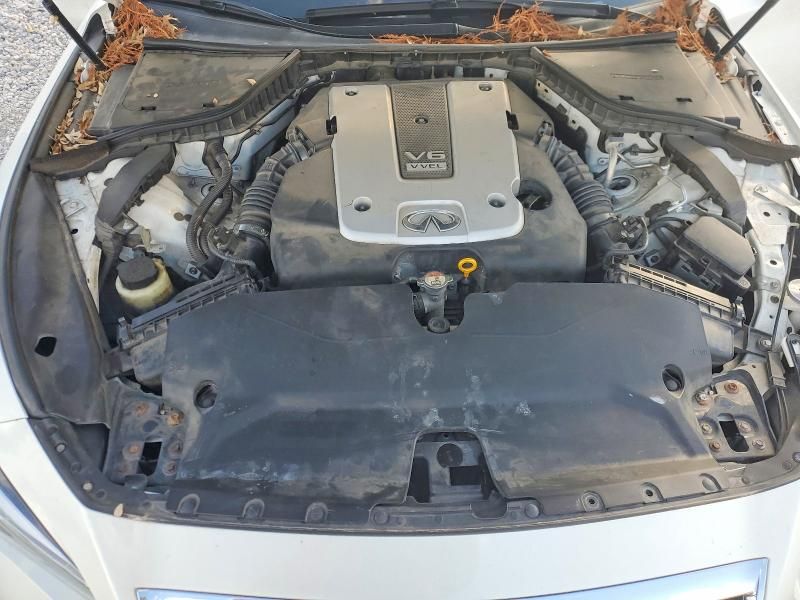 2015 Infiniti Q50 Base