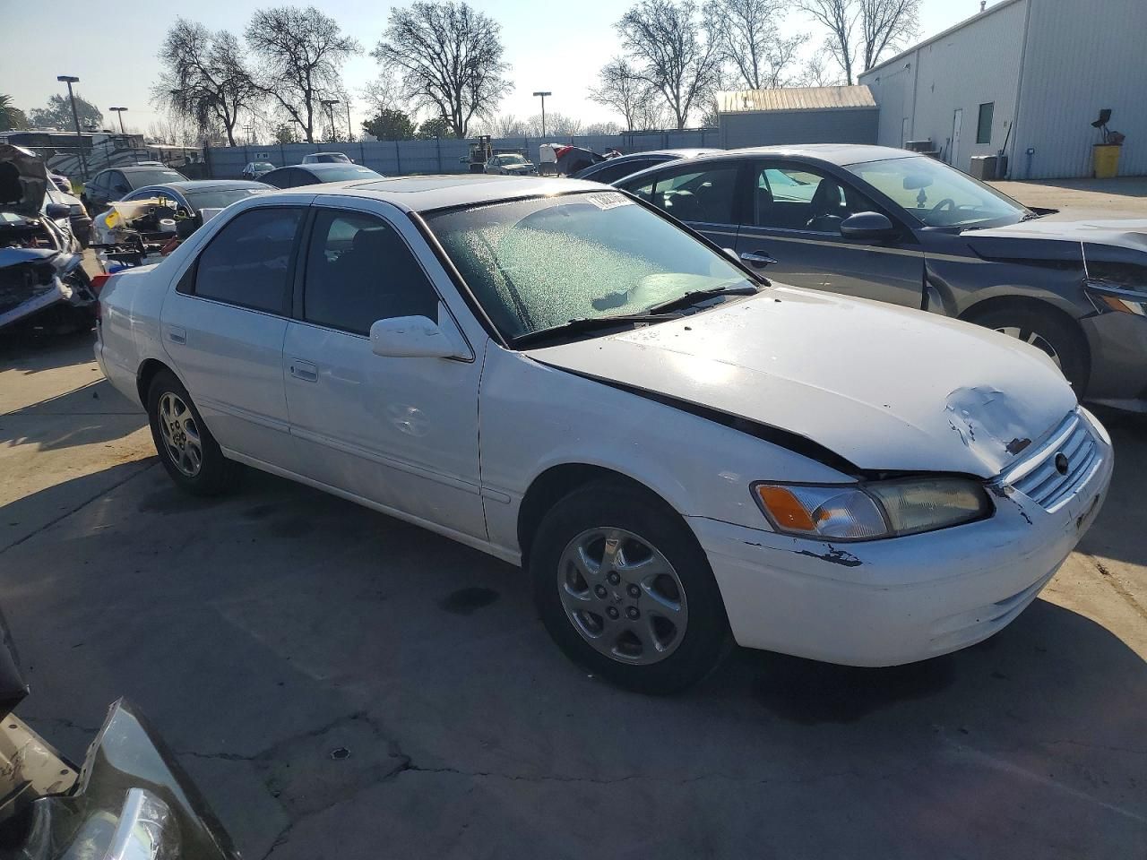 1999 Toyota Camry le