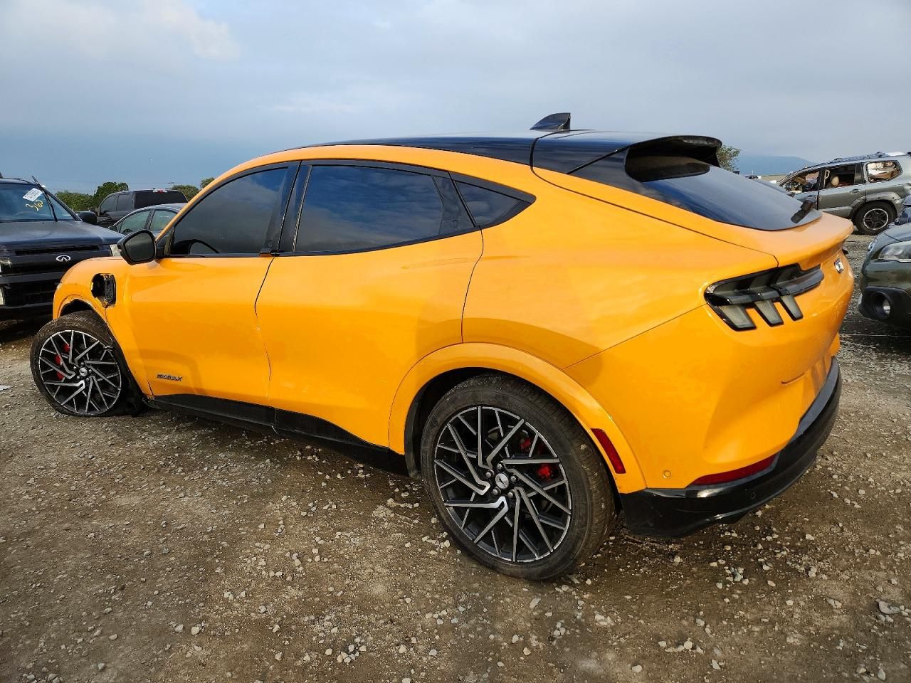 2021 Ford Mustang Mach-e gt