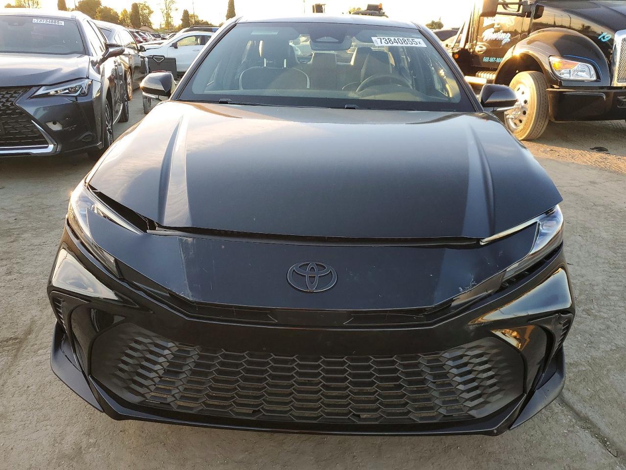 2025 Toyota Camry xse