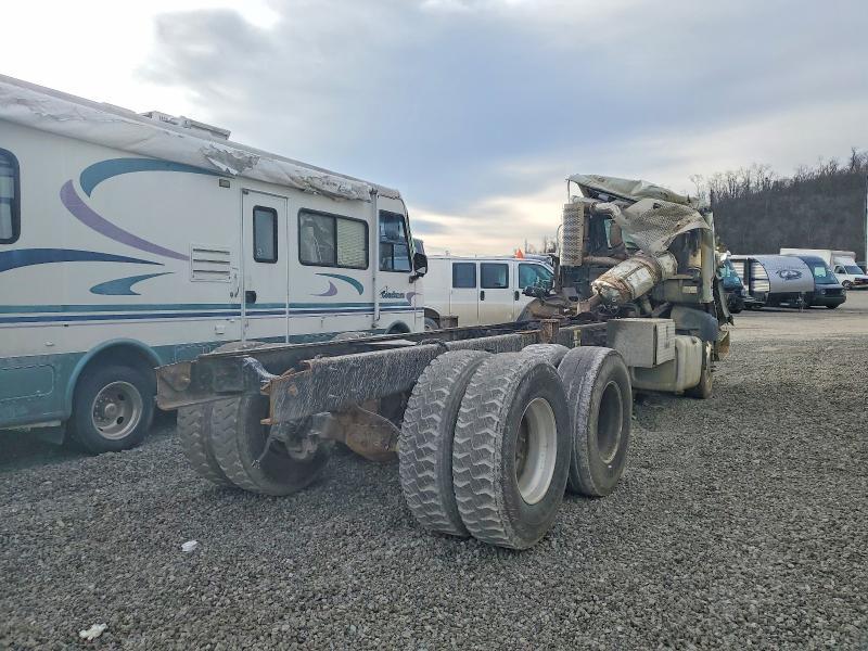 2018 Mack MRU613 Truck Cab AND Chassis