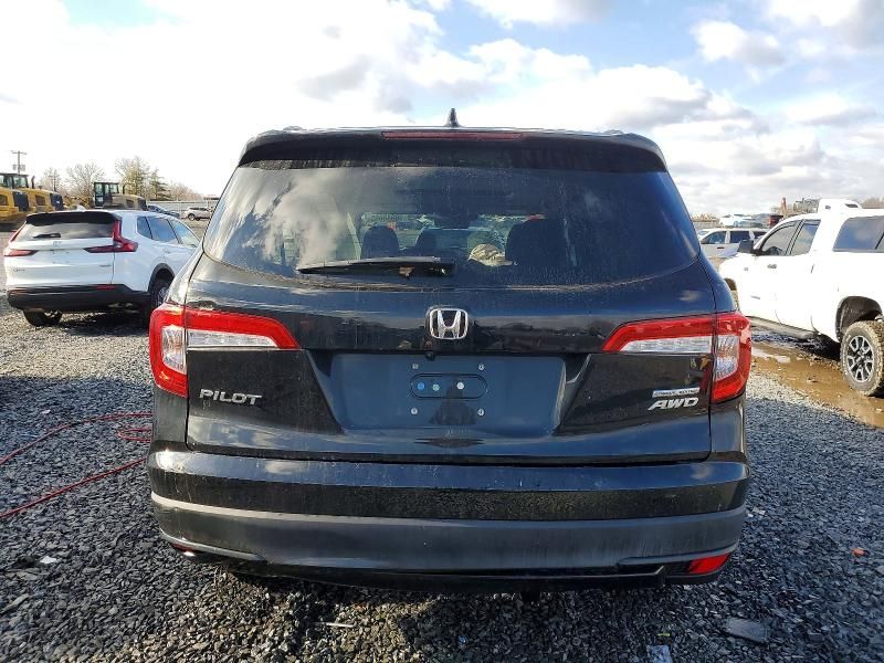 2021 Honda Pilot se