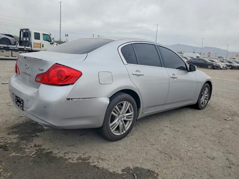 2013 Infiniti G37