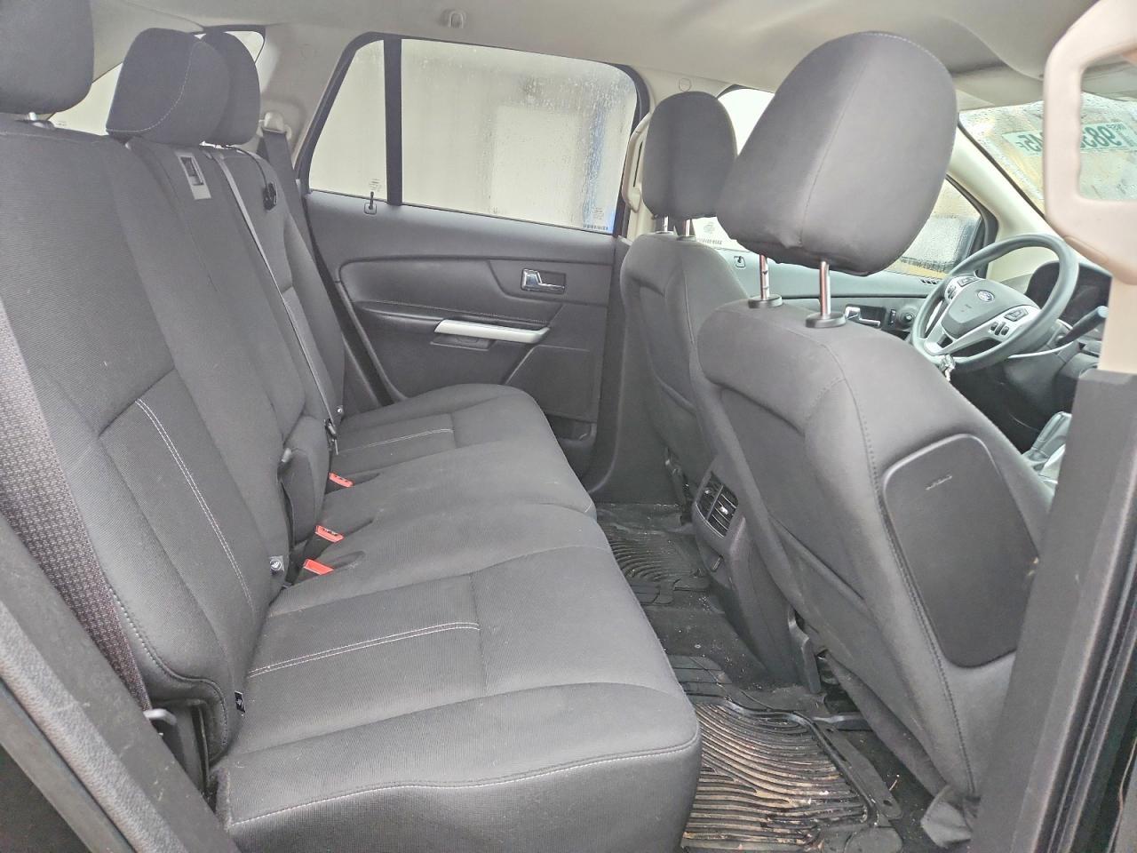 2013 Ford Edge se
