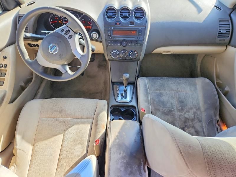 2011 Nissan Altima Base