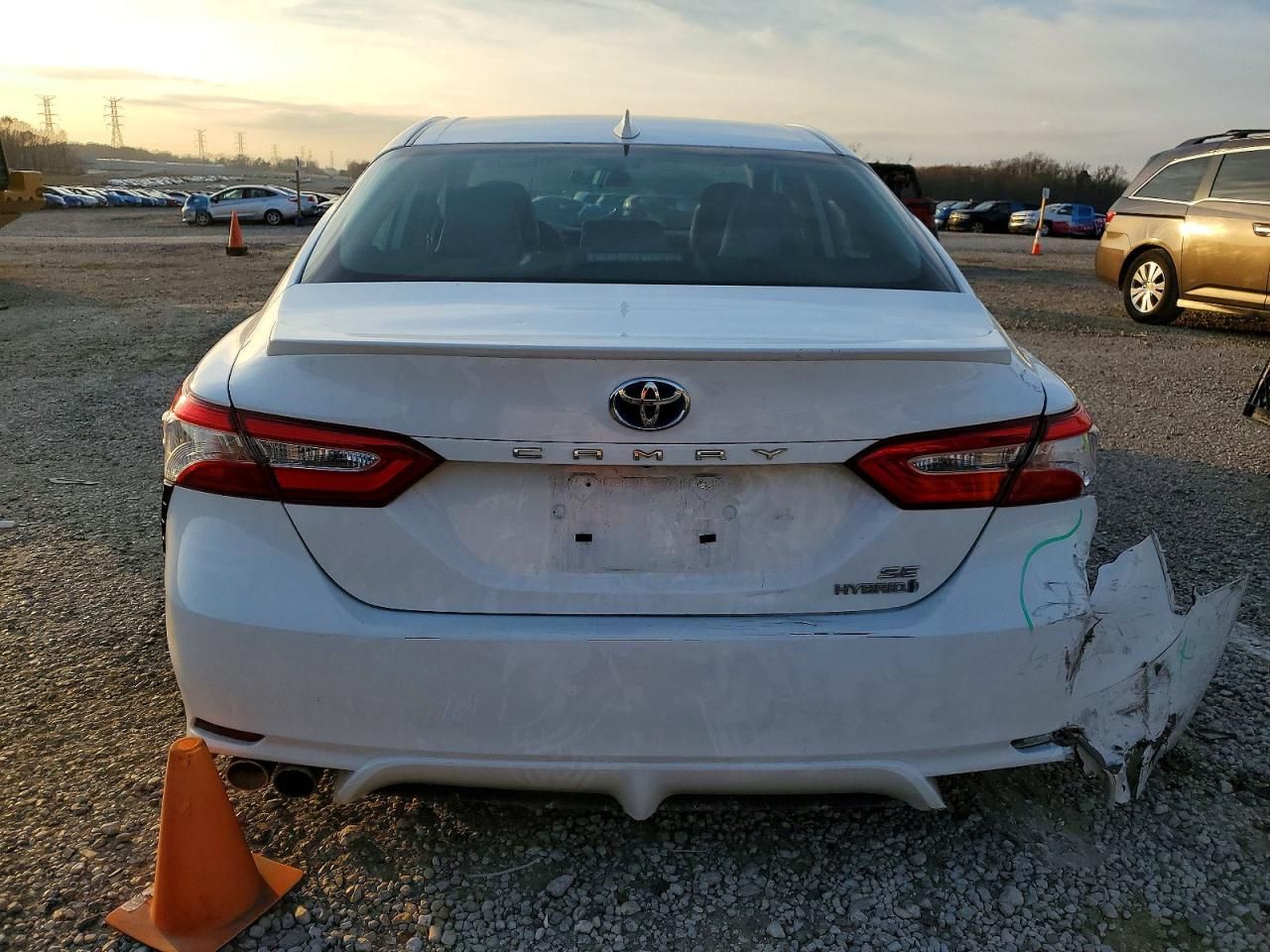 2020 Toyota Camry se