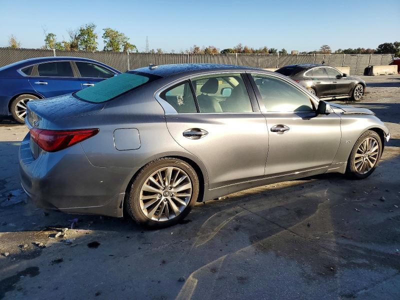 2018 Infiniti Q50 Luxe