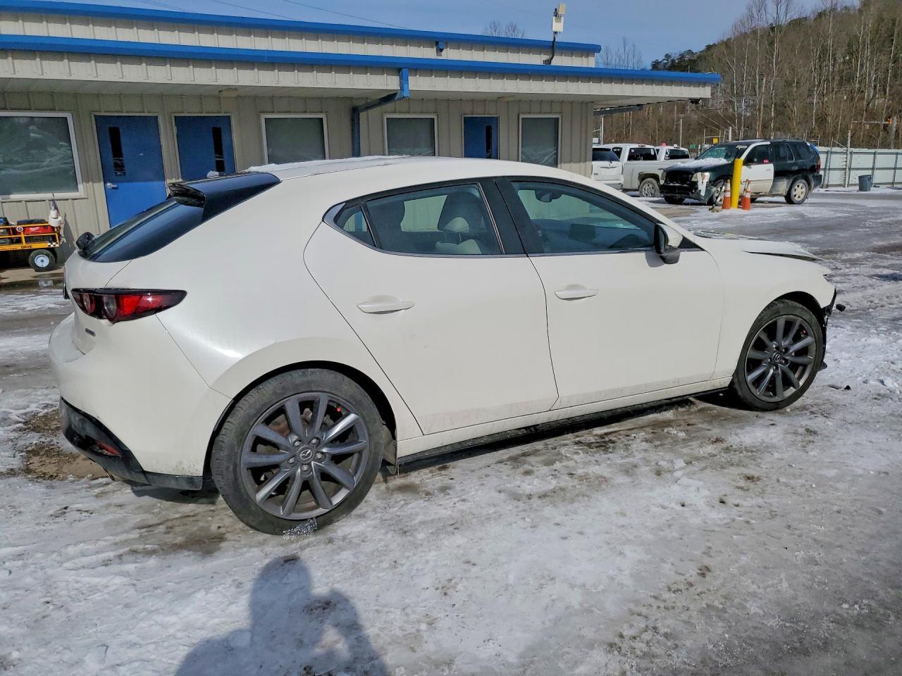 2021 Mazda 3 Preferred