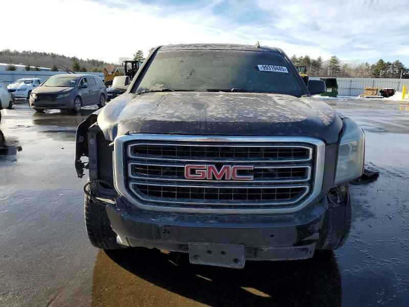 2015 GMC Yukon slt