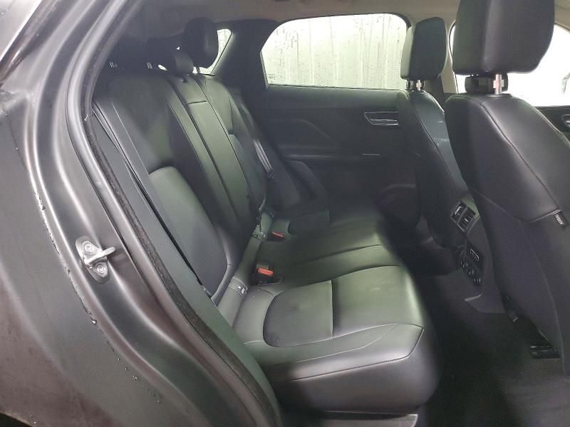 2020 Jaguar F-pace Premium