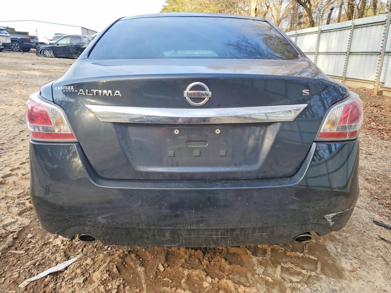 2015 Niss Altima 2.5