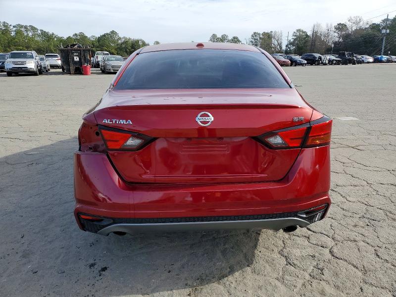 2020 Nissan Altima sr