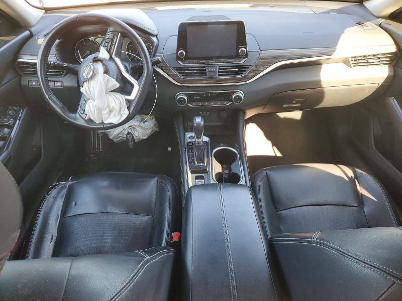 2020 Nissan Altima sl