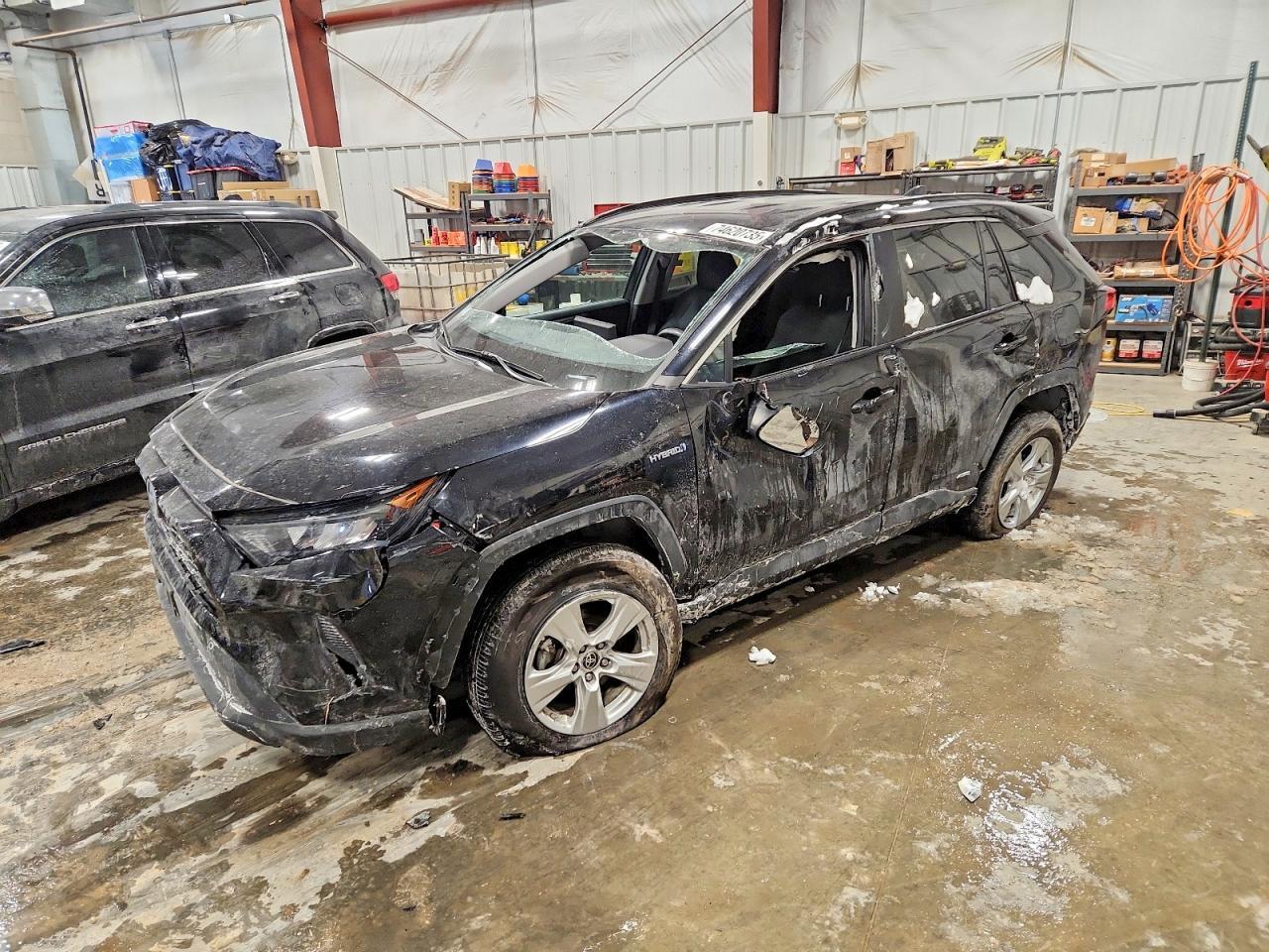 2021 Toyota Rav4 le