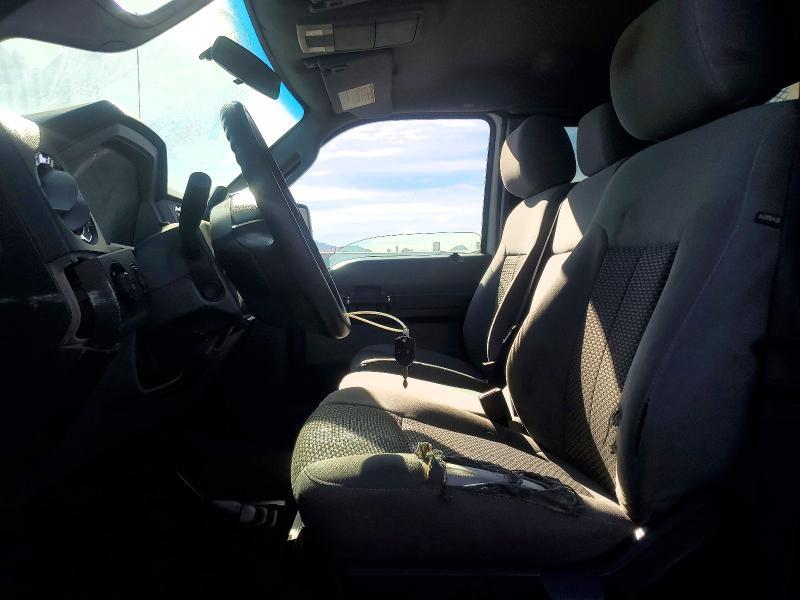 2014 Ford F350 Super Duty Flatbed Truck