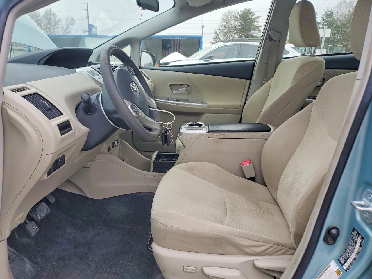 2014 Toyota Prius v