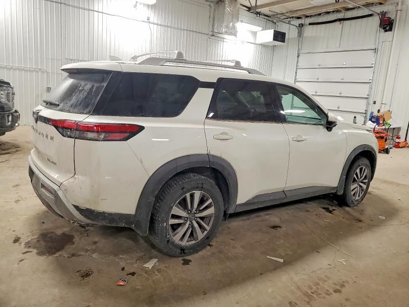 2022 Nissan Pathfinder sl